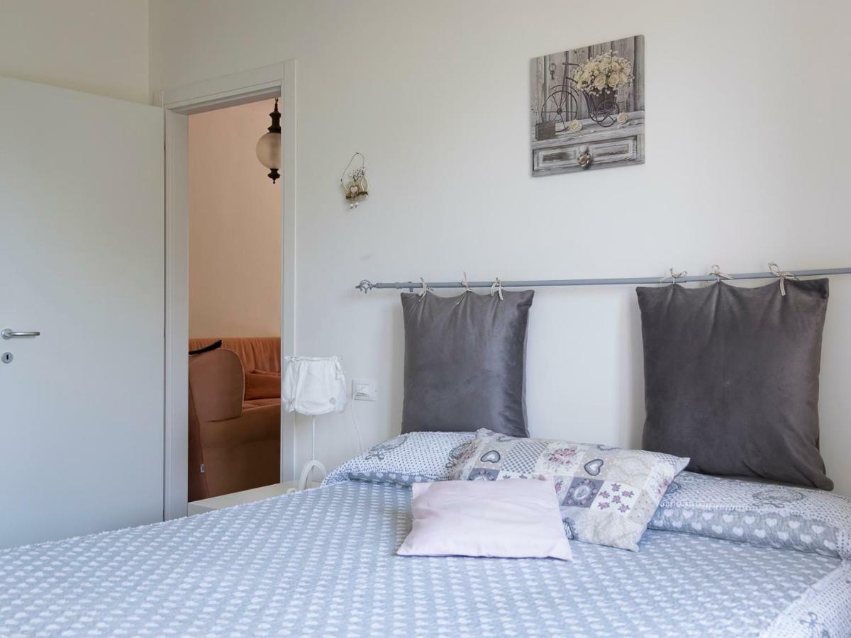 Appartamento Cinciarella Sirmione Exterior foto